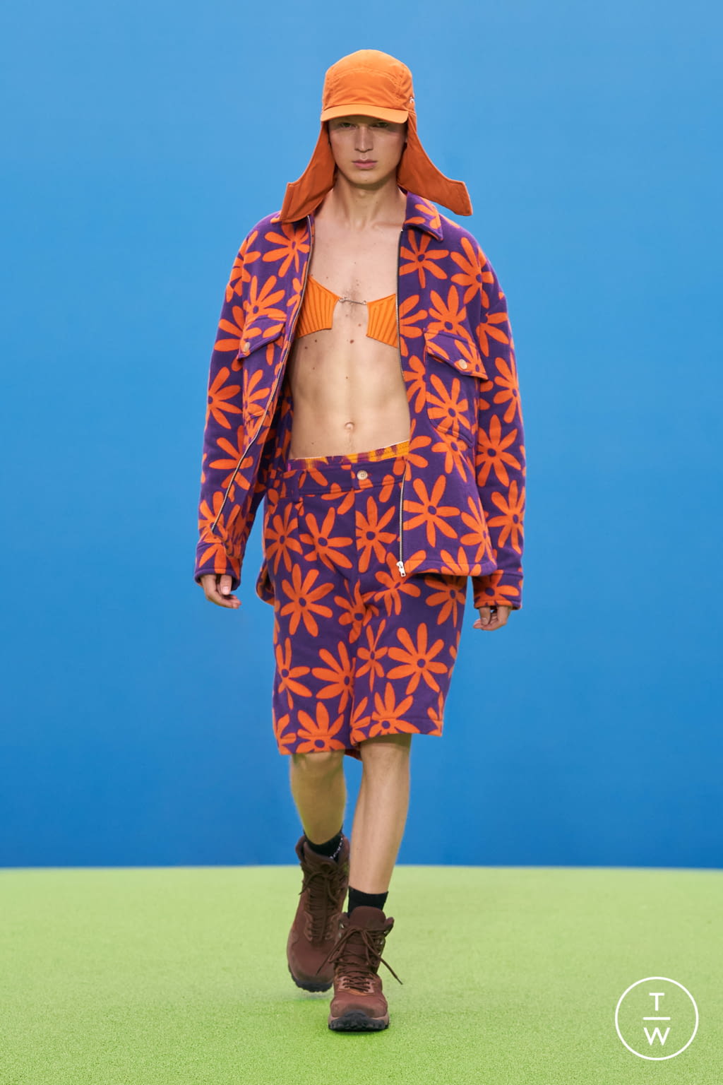 Fashion Week Paris Fall/Winter 2021 look 7 de la collection Jacquemus menswear