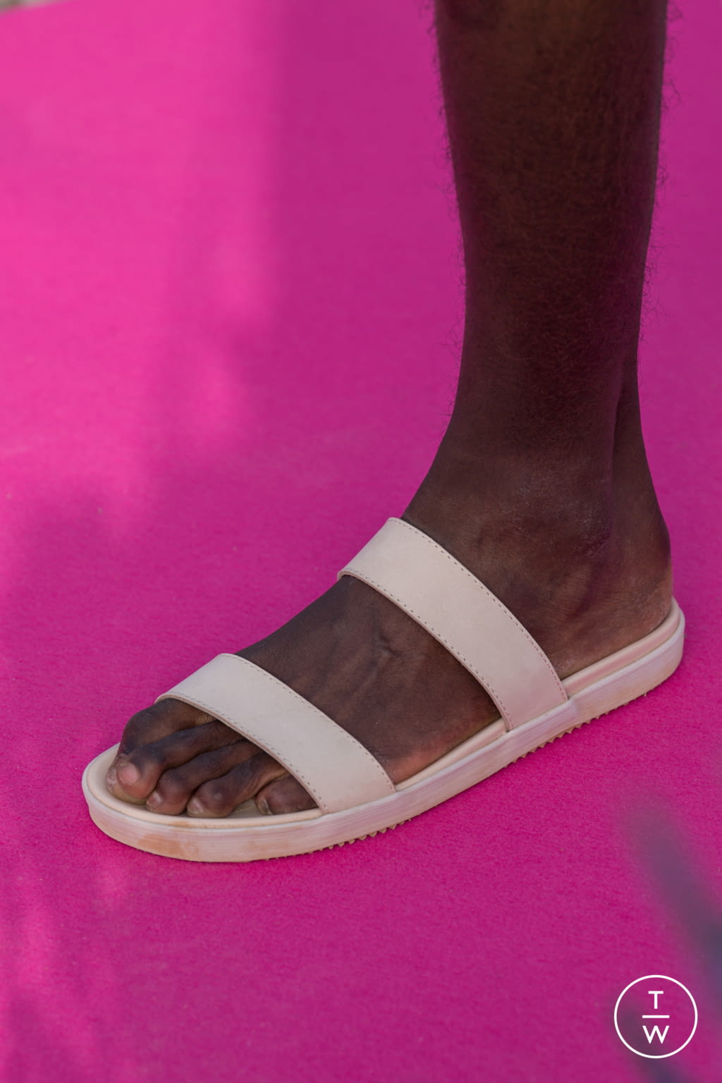 Fashion Week Paris Spring/Summer 2020 look 9 from the Jacquemus collection menswear accessories
