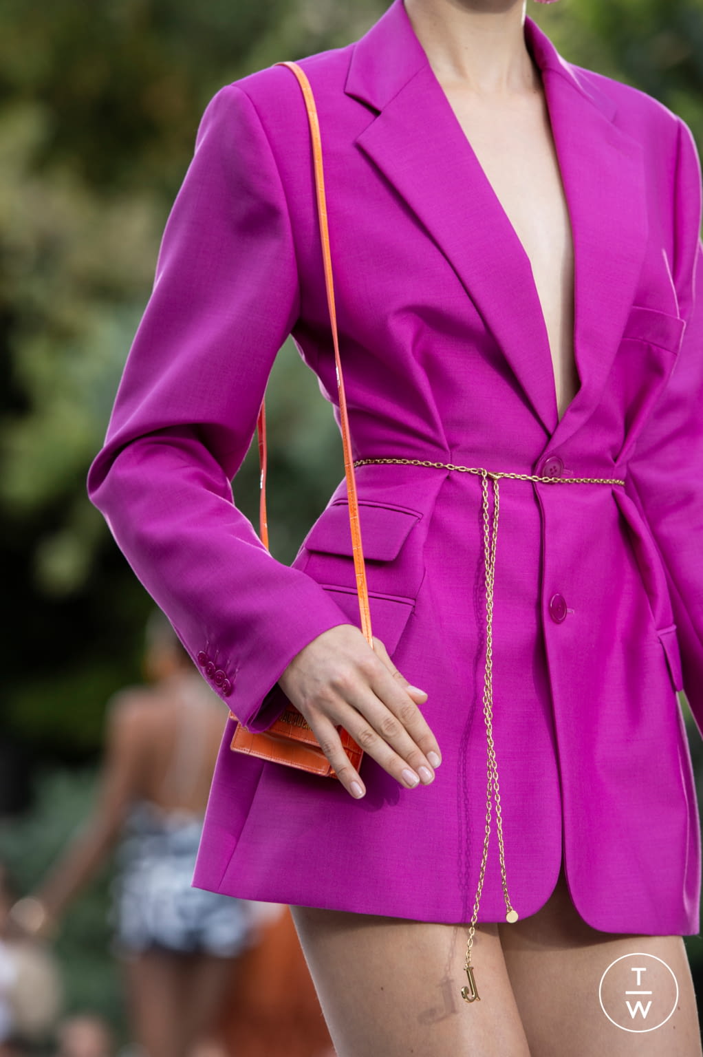 Jacquemus S/S19 womenswear accessories #30 - Tagwalk: The Fashion Search  Engine