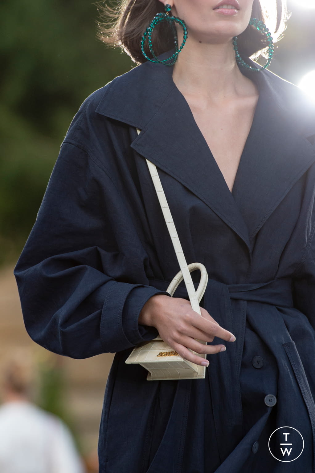 Fashion Week Paris Spring/Summer 2019 look 32 from the Jacquemus collection womenswear accessories