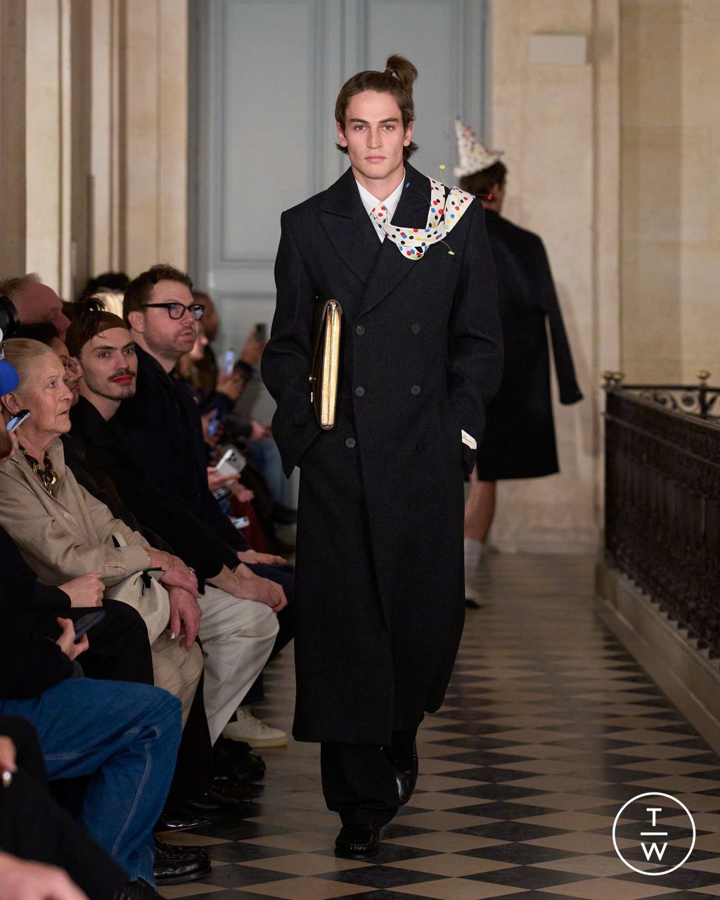 Fashion Week Paris Fall/Winter 2026 look 61 de la collection Jacquemus menswear