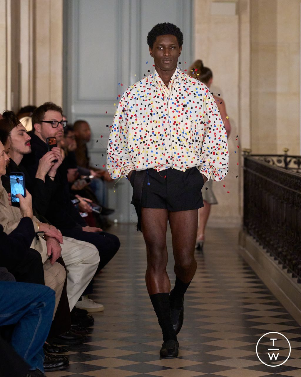 Fashion Week Paris Fall/Winter 2026 look 62 from the Jacquemus collection 男装