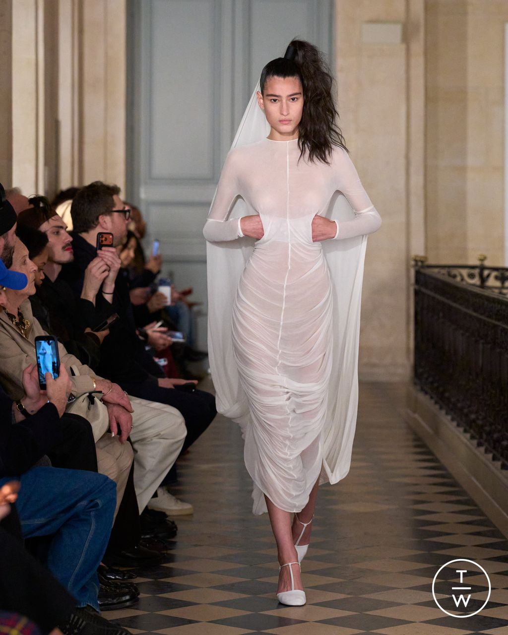 Fashion Week Paris Fall/Winter 2026 look 63 from the Jacquemus collection menswear