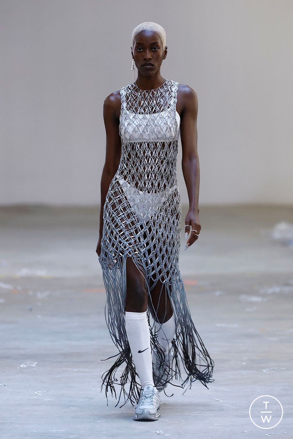 Fashion Week New York Spring-Summer 2025 look 25 from the Jane Wade collection 女装