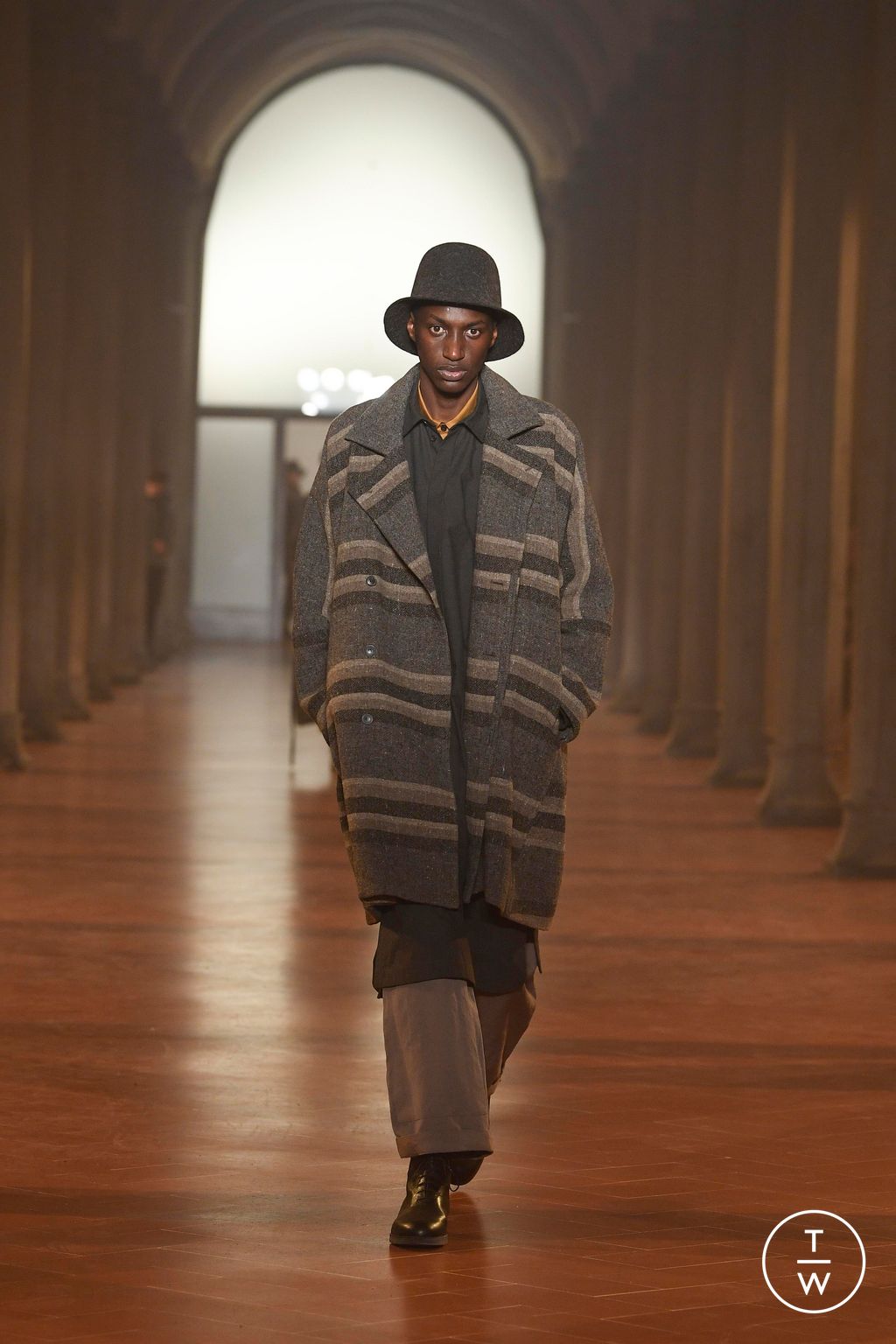 Fashion Week Florence - Pitti Fall/Winter 2023 look 18 from the Jan-Jan Van Essche collection menswear