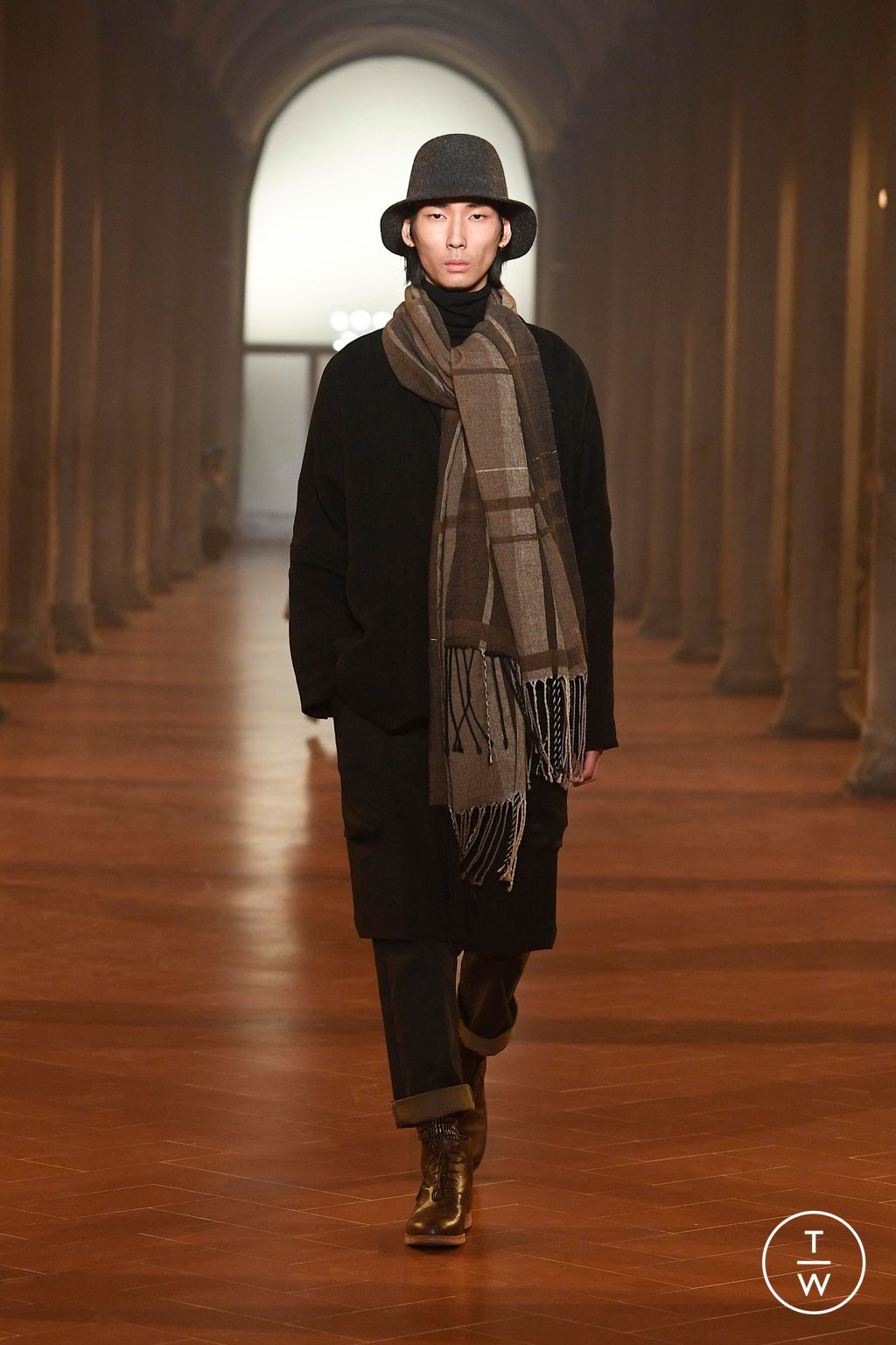 Fashion Week Florence - Pitti Fall/Winter 2023 look 21 from the Jan-Jan Van Essche collection menswear
