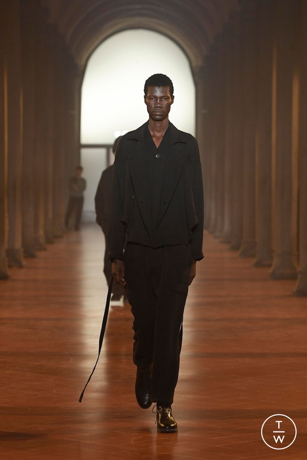 Fashion Week Florence - Pitti Fall/Winter 2023 look 24 from the Jan-Jan Van Essche collection menswear