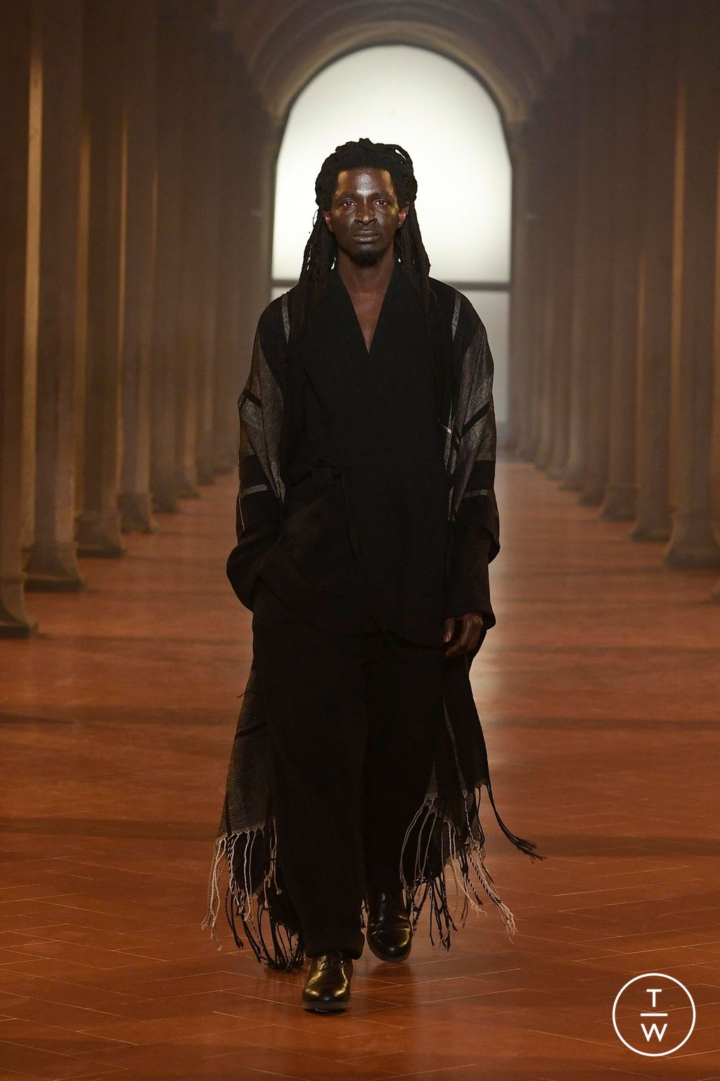 Fashion Week Florence - Pitti Fall/Winter 2023 look 30 from the Jan-Jan Van Essche collection 男装