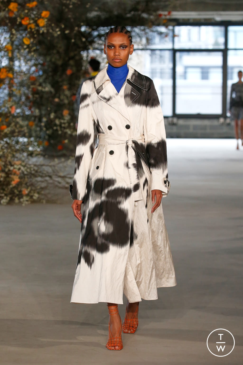 Fashion Week New York Fall/Winter 2022 look 7 de la collection Jason Wu womenswear