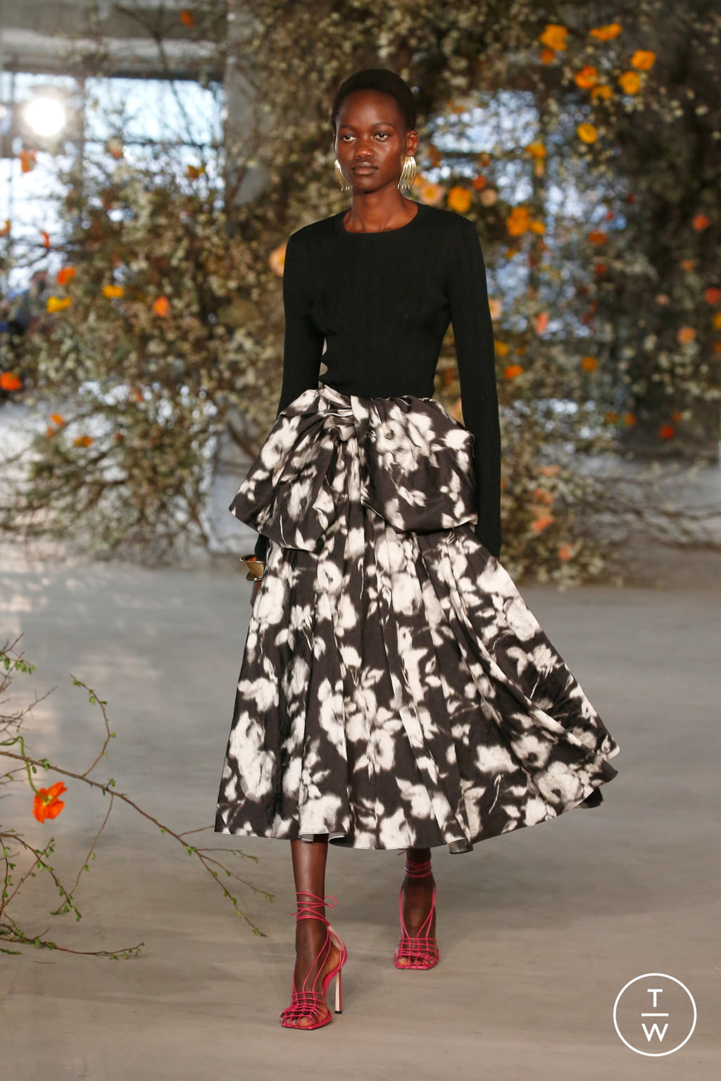 Fashion Week New York Fall/Winter 2022 look 12 de la collection Jason Wu womenswear