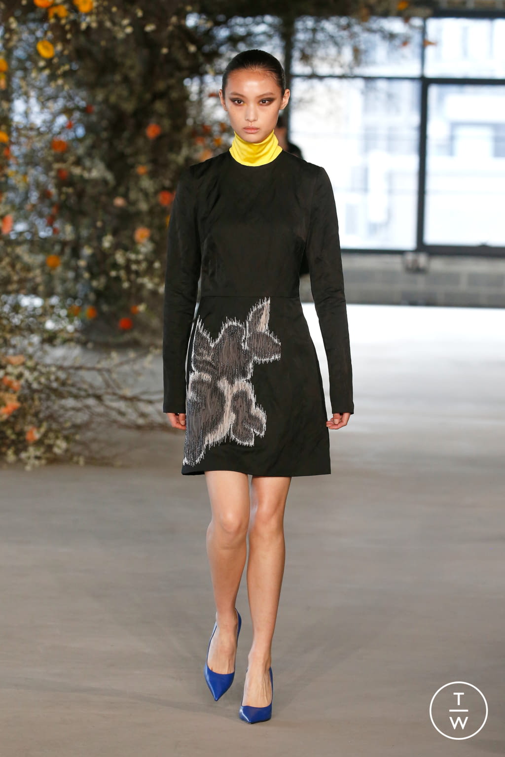Fashion Week New York Fall/Winter 2022 look 31 de la collection Jason Wu womenswear