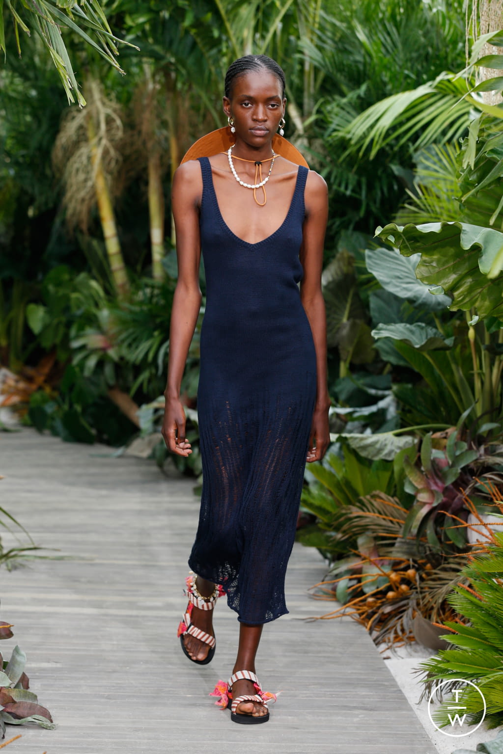 Fashion Week New York Spring/Summer 2021 look 10 from the Jason Wu collection womenswear