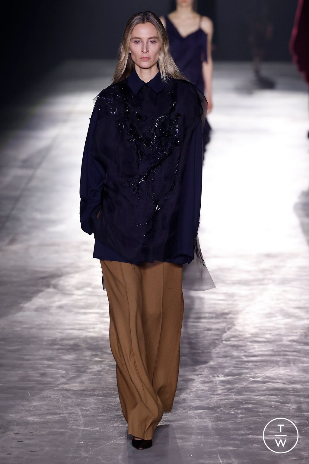 Fashion Week New York Fall/Winter 2024 look 15 de la collection Jason Wu womenswear