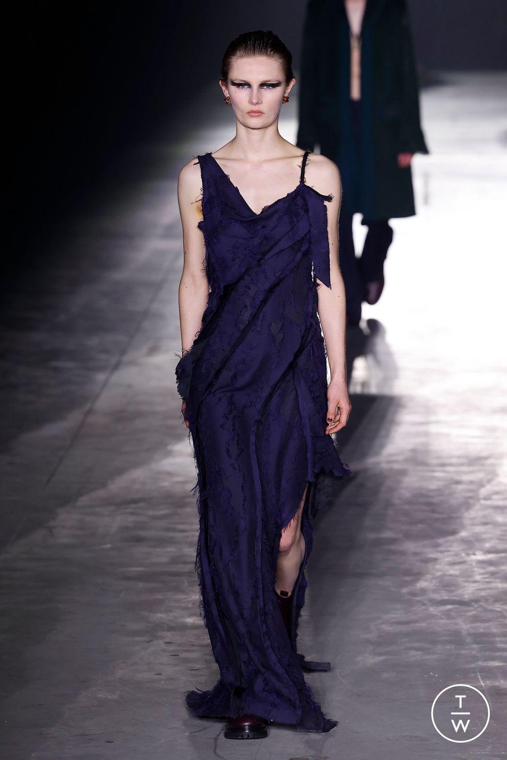Fashion Week New York Fall/Winter 2024 look 16 de la collection Jason Wu womenswear
