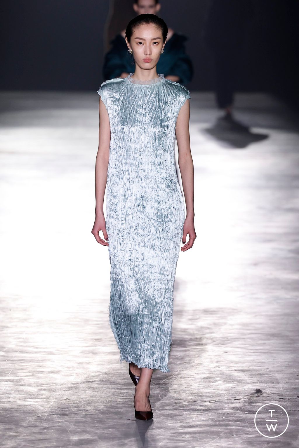 Fashion Week New York Fall/Winter 2024 look 20 de la collection Jason Wu womenswear