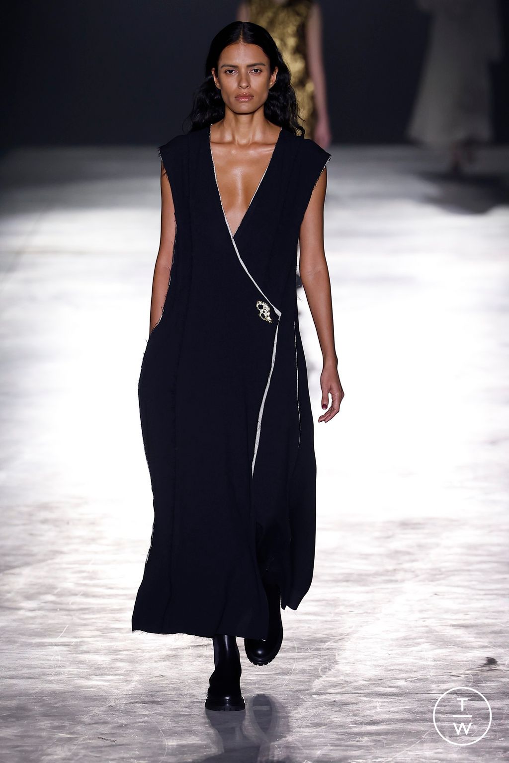 Fashion Week New York Fall/Winter 2024 look 31 from the Jason Wu collection 女装