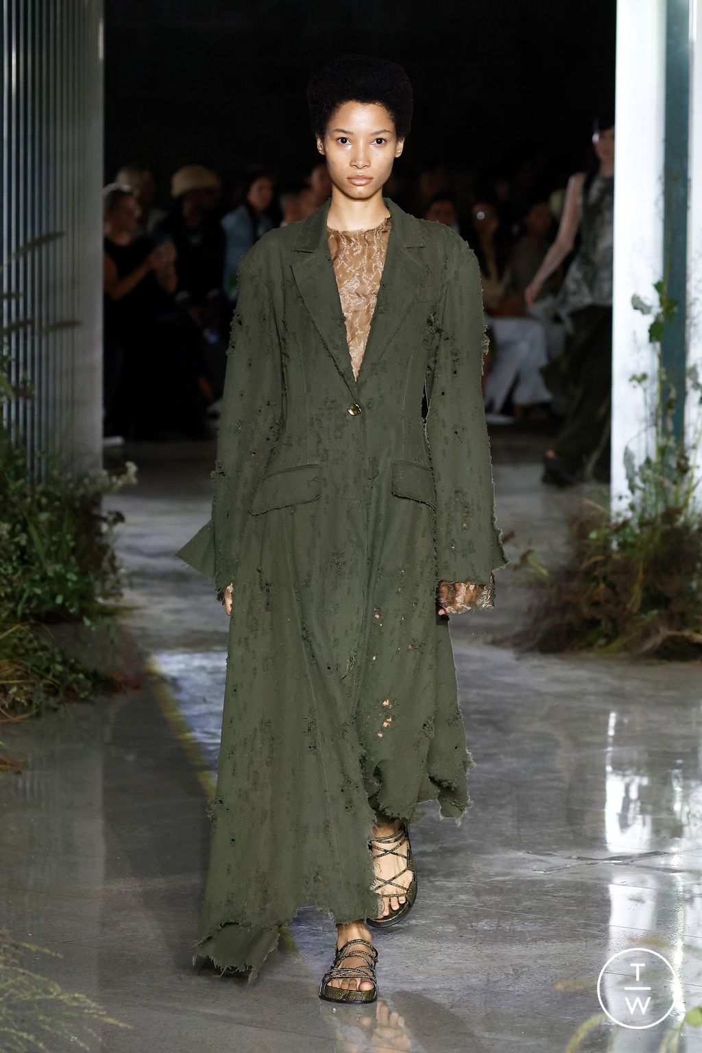Fashion Week New York Spring/Summer 2024 look 19 from the Jason Wu collection womenswear