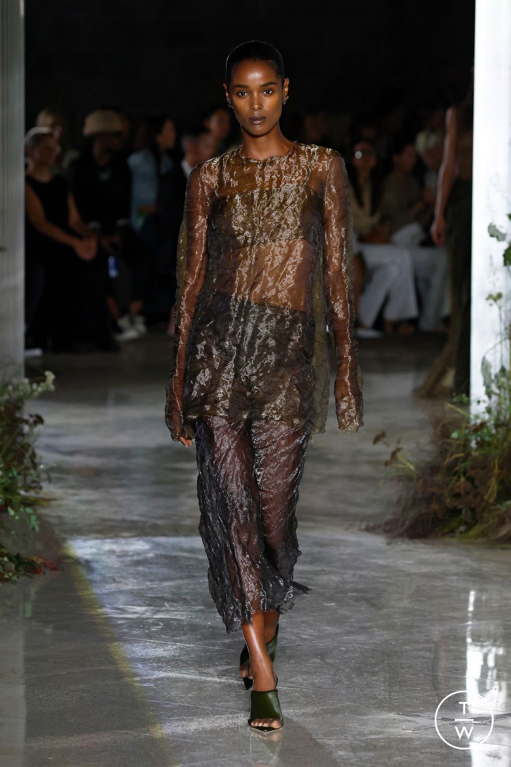 Fashion Week New York Spring/Summer 2024 look 26 from the Jason Wu collection womenswear