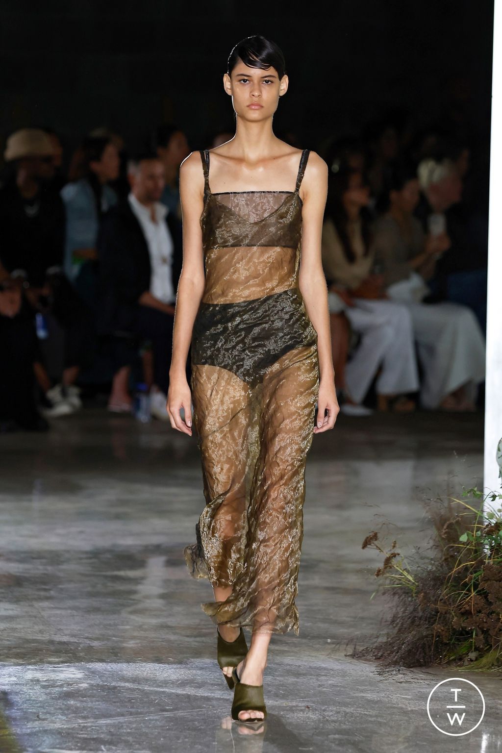 Fashion Week New York Spring/Summer 2024 look 28 from the Jason Wu collection womenswear