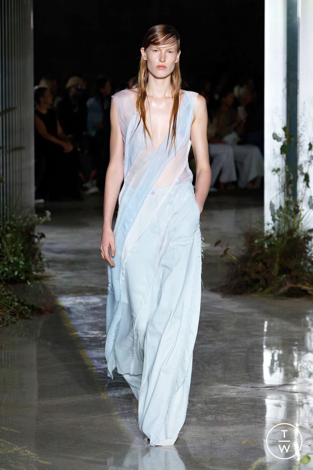 Fashion Week New York Spring/Summer 2024 look 37 from the Jason Wu collection womenswear