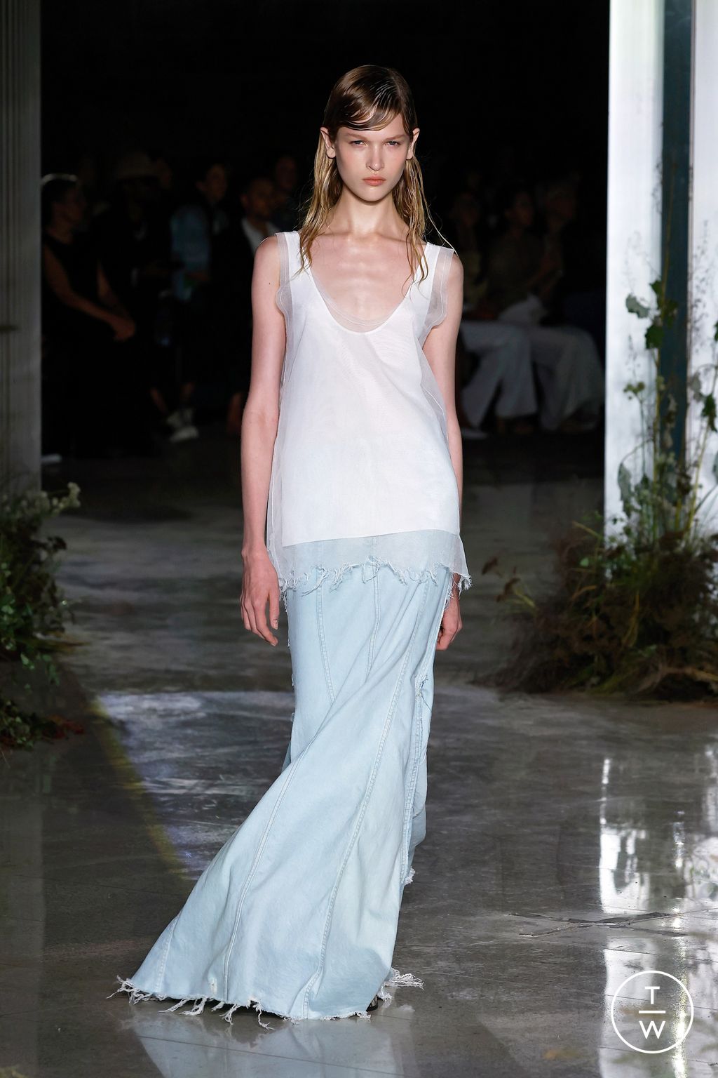 Fashion Week New York Spring/Summer 2024 look 41 from the Jason Wu collection womenswear