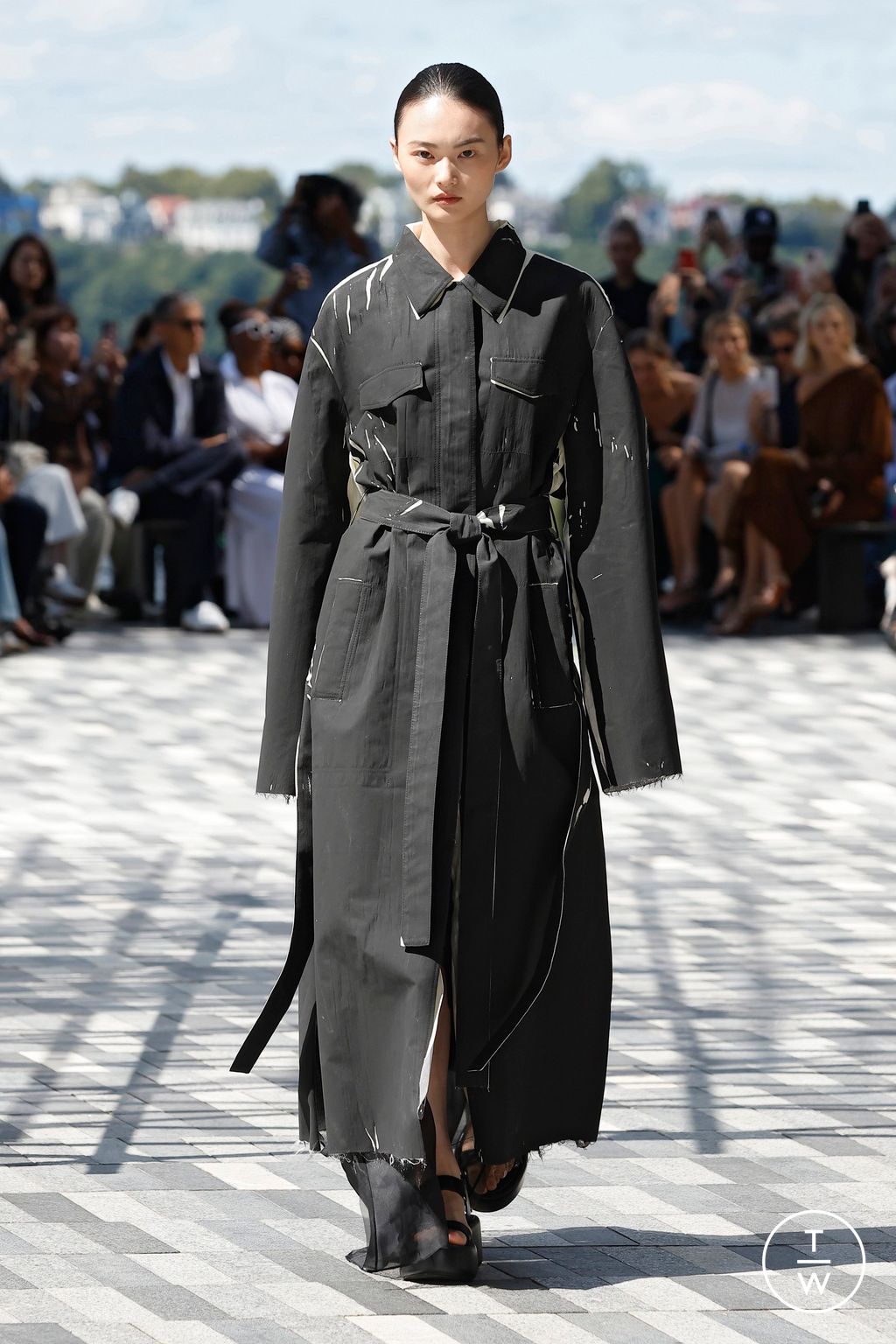 Fashion Week New York Spring/Summer 2025 look 1 from the Jason Wu collection 女装
