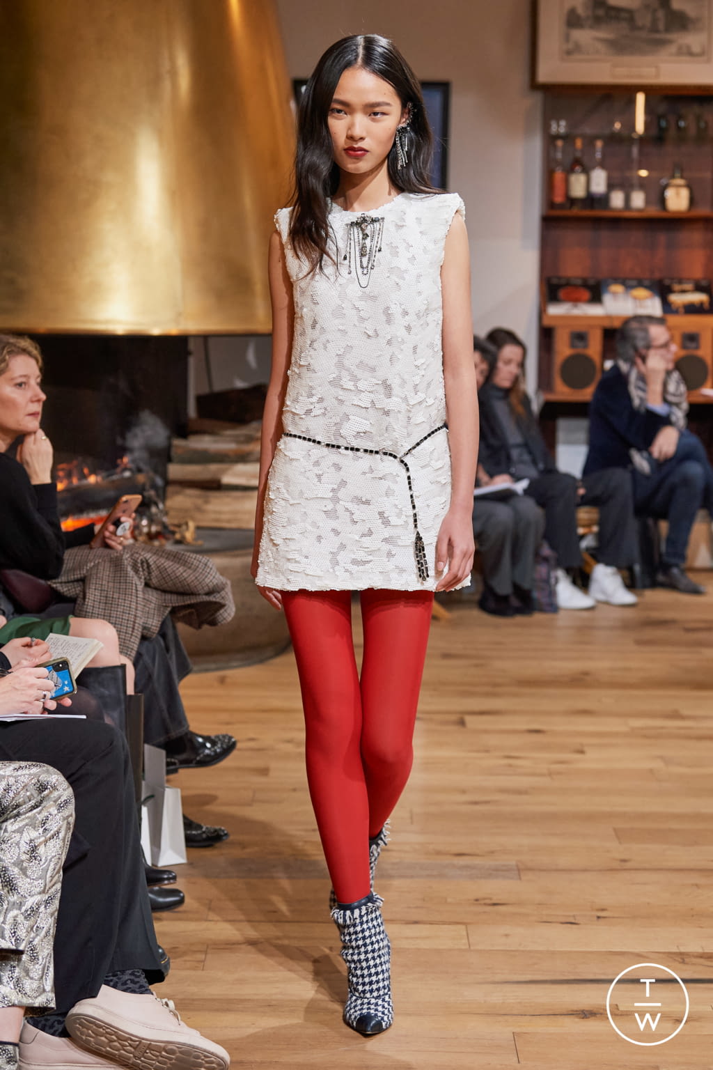 Fashion Week Paris Spring/Summer 2020 look 11 de la collection Julie de Libran couture