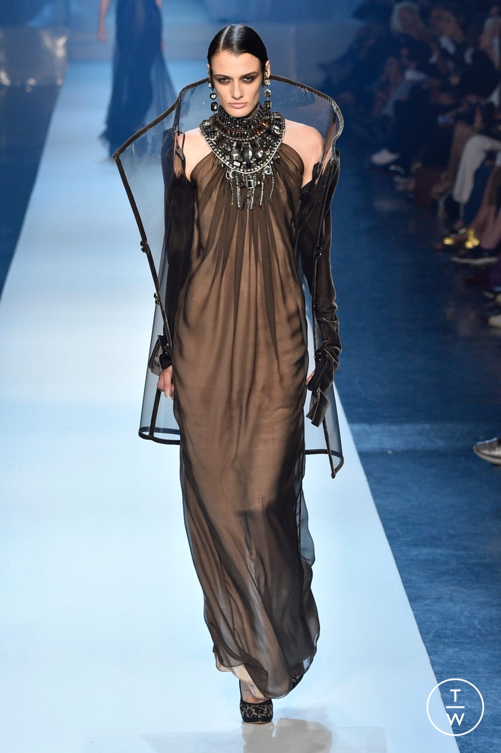 Fashion Week Paris Fall/Winter 2018 look 37 from the Jean Paul Gaultier collection couture