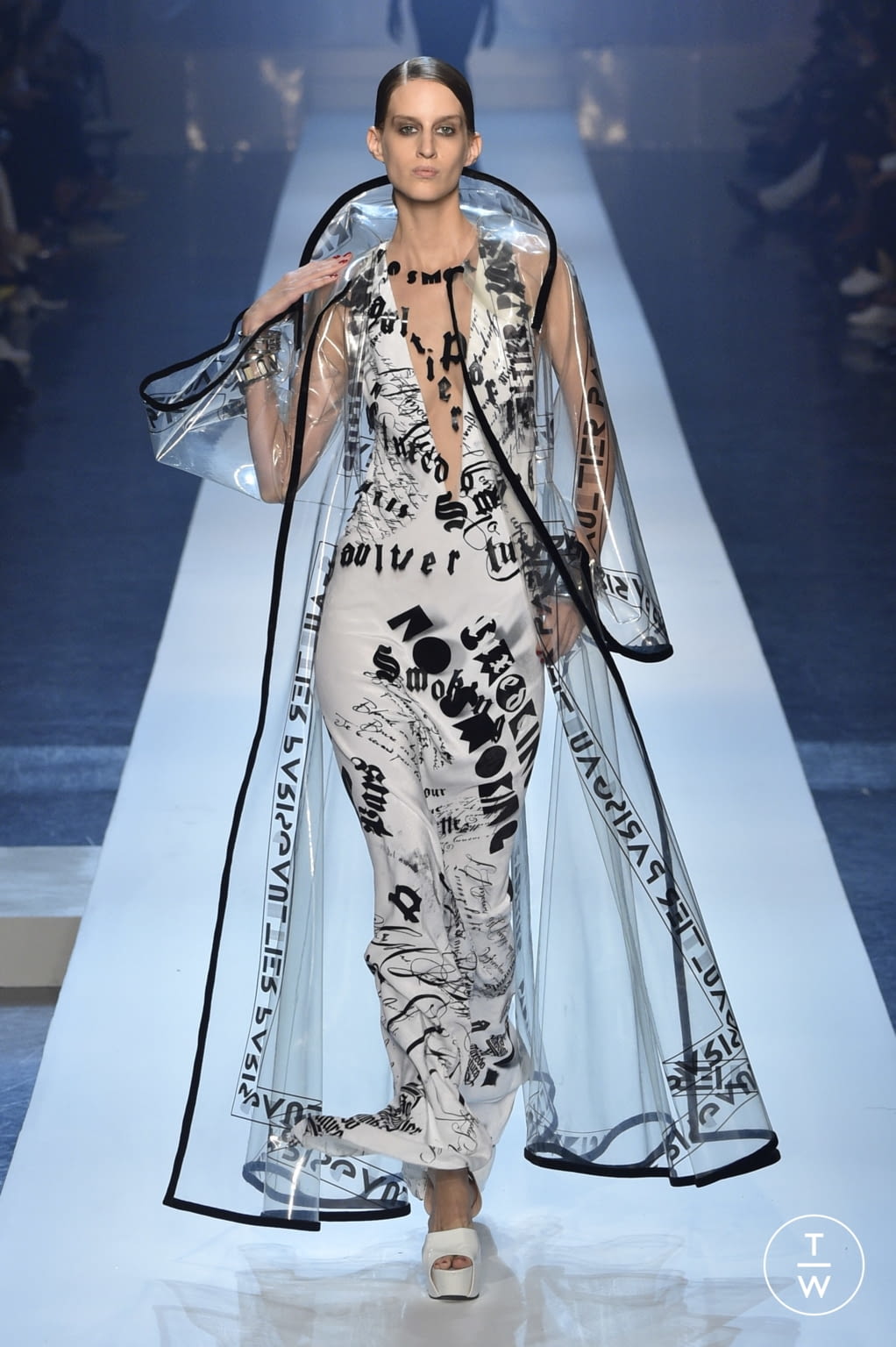 Fashion Week Paris Fall/Winter 2018 look 67 from the Jean Paul Gaultier collection 高级定制