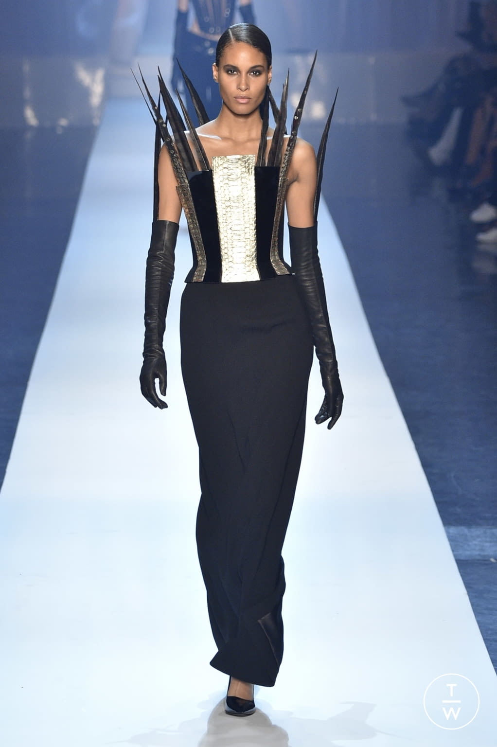 Fashion Week Paris Fall/Winter 2018 look 68 from the Jean Paul Gaultier collection 高级定制