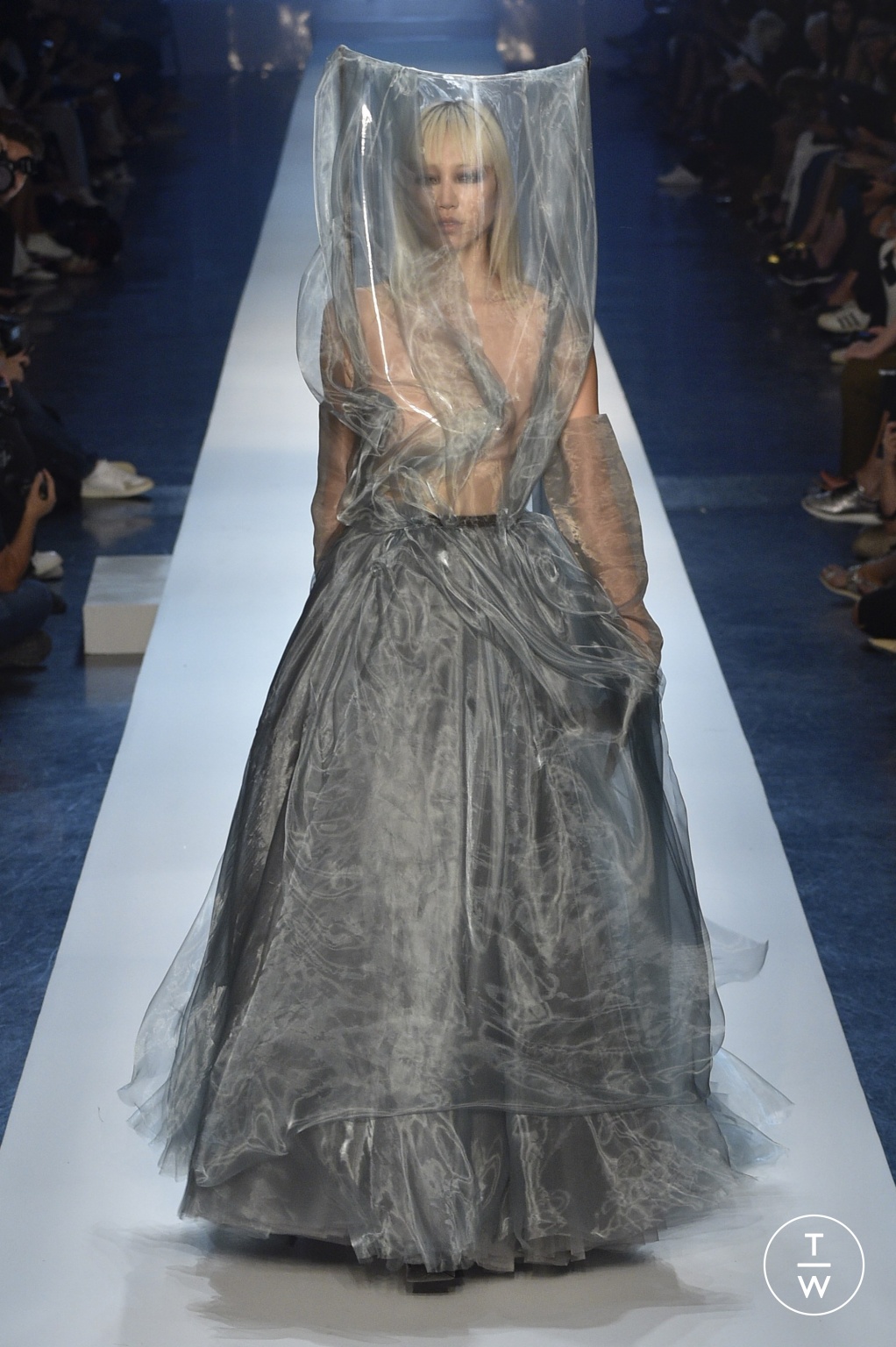 Fashion Week Paris Fall/Winter 2018 look 72 from the Jean Paul Gaultier collection 高级定制