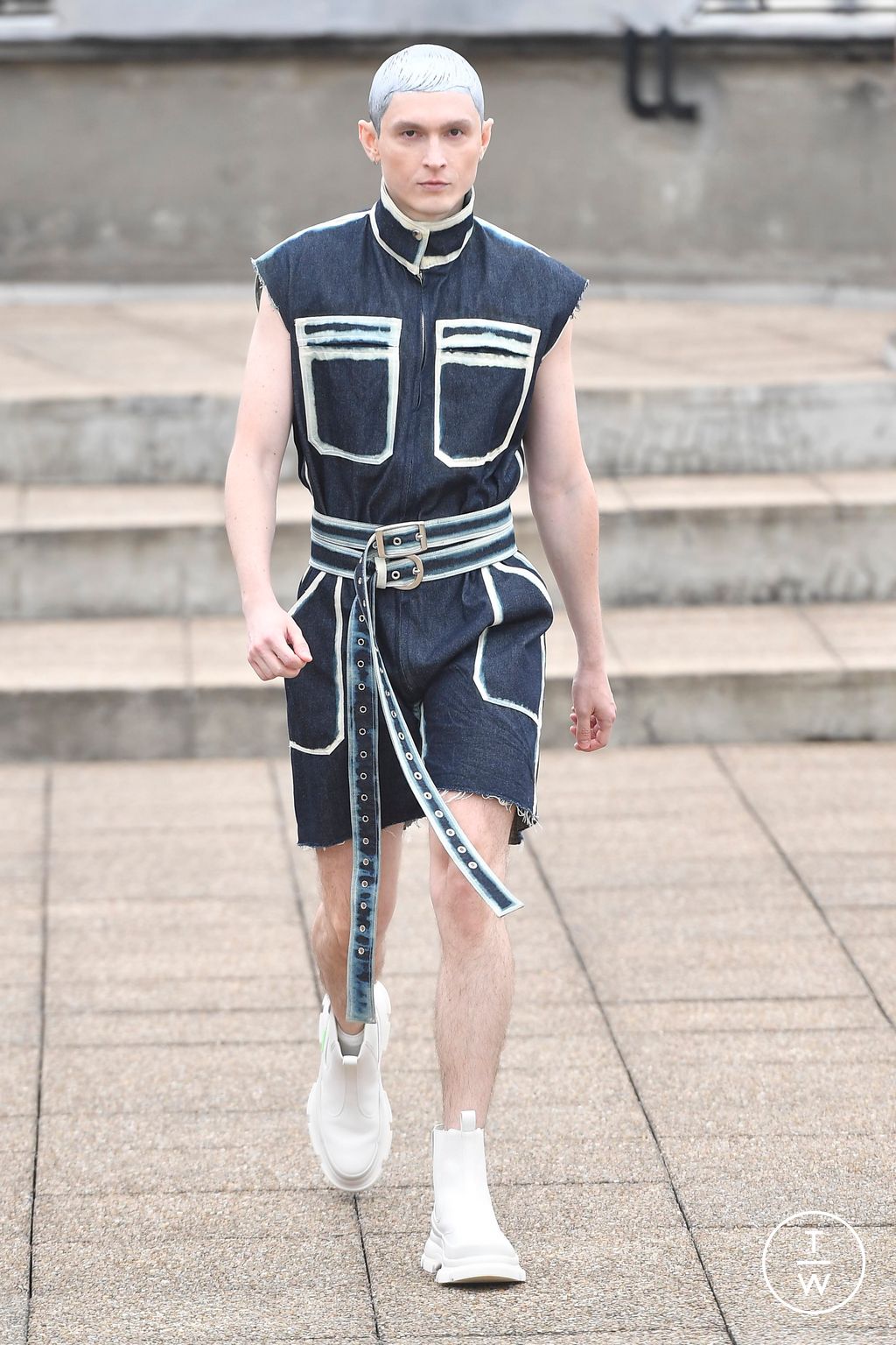 Fashion Week Paris Spring-Summer 2025 look 14 from the Jeanne Friot collection menswear