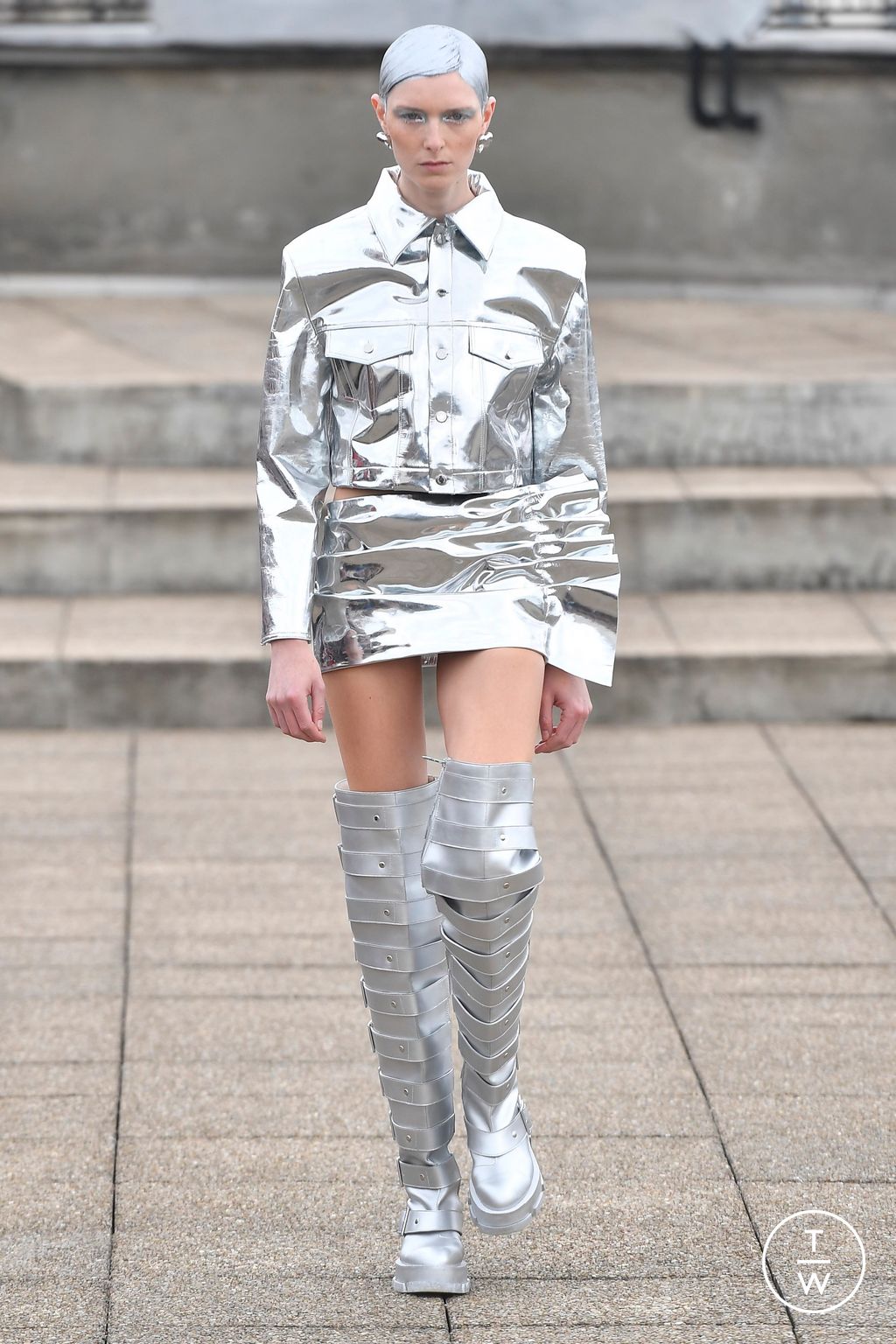 Fashion Week Paris Spring-Summer 2025 look 30 from the Jeanne Friot collection 男装