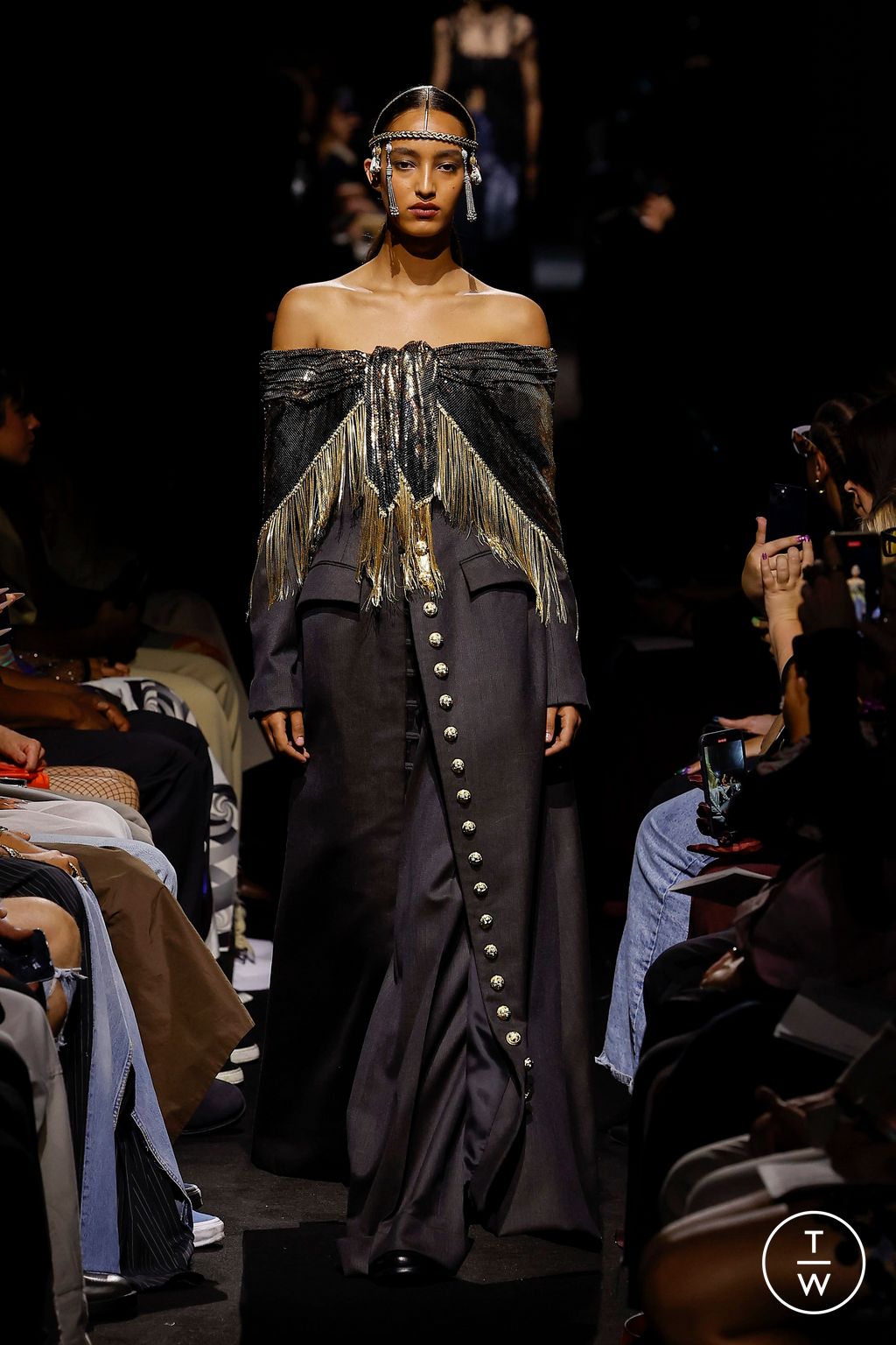 Fashion Week Paris Fall/Winter 2023 look 3 from the Jean Paul Gaultier collection couture