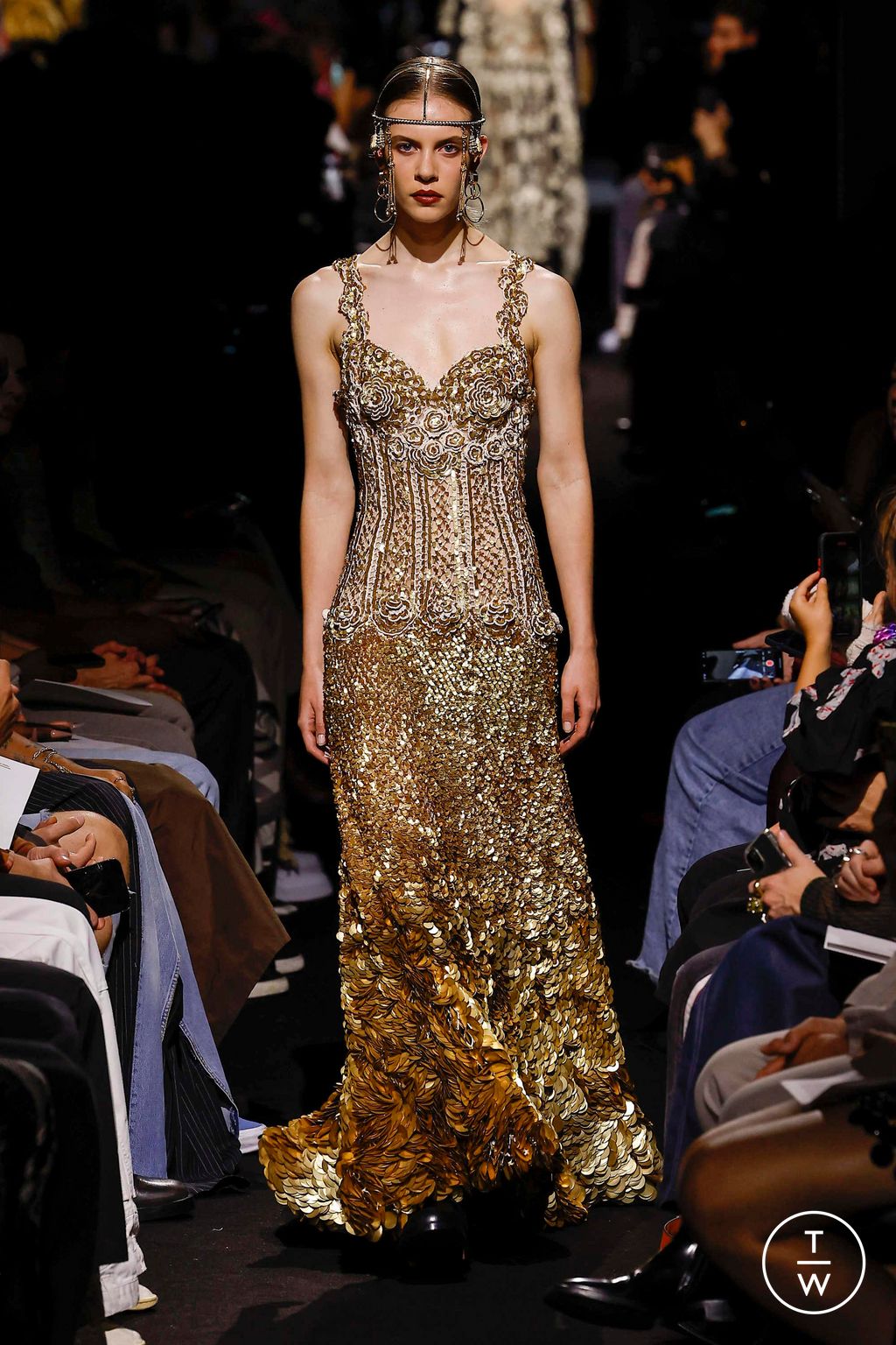 Fashion Week Paris Fall/Winter 2023 look 10 from the Jean Paul Gaultier collection couture