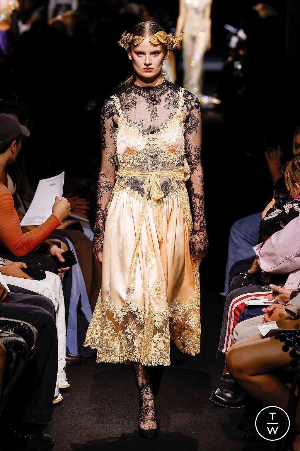 Fashion Week Paris Fall/Winter 2023 look 24 from the Jean Paul Gaultier collection couture