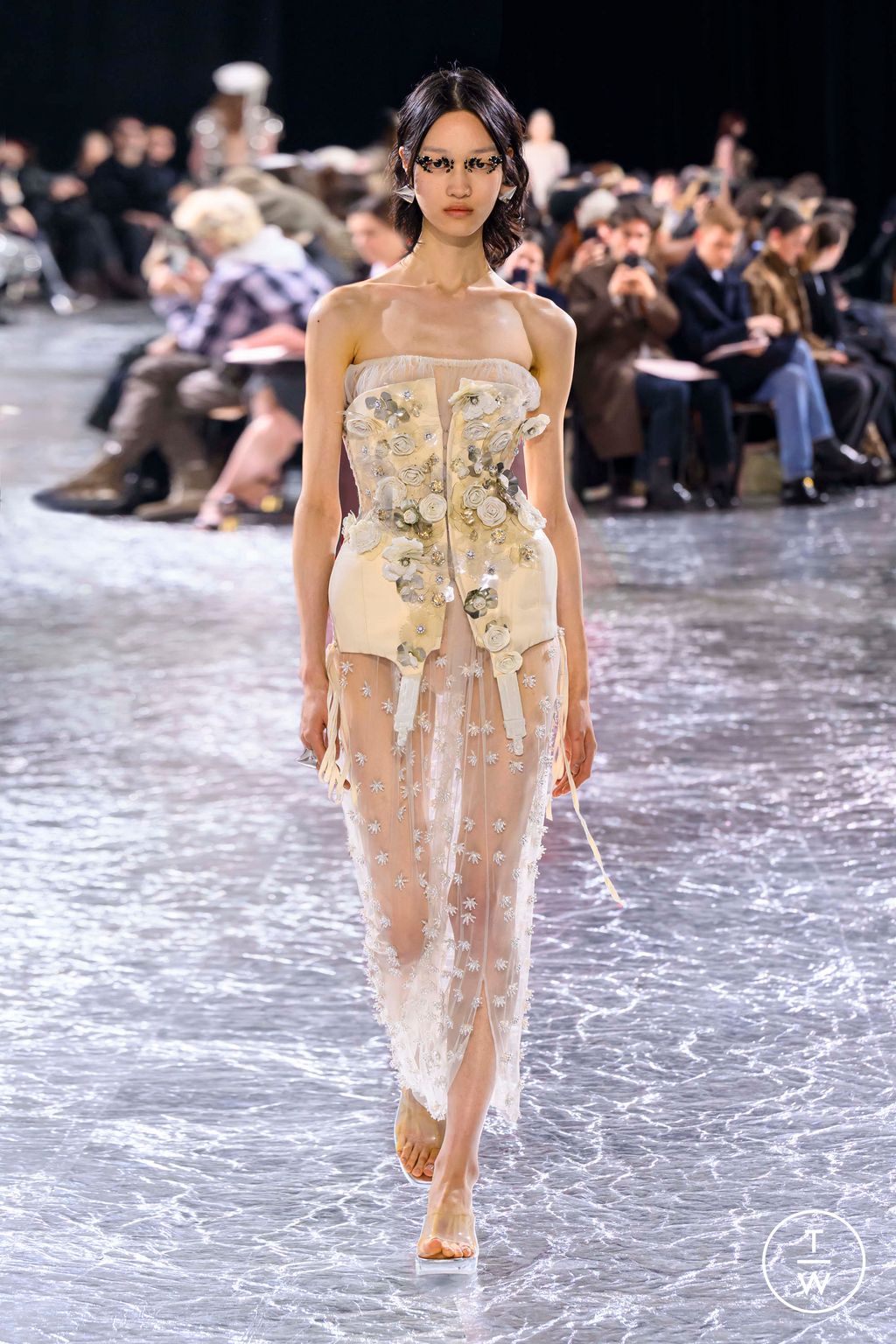 Fashion Week Paris Spring/Summer 2024 look 27 de la collection Jean Paul Gaultier couture