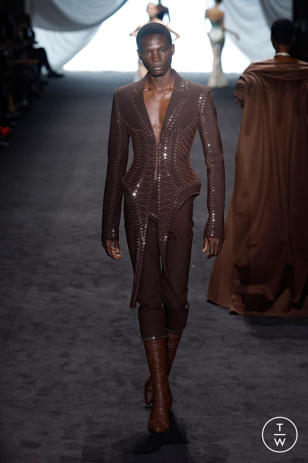 Fashion Week Paris Spring/Summer 2025 look 11 from the Jean Paul Gaultier collection couture
