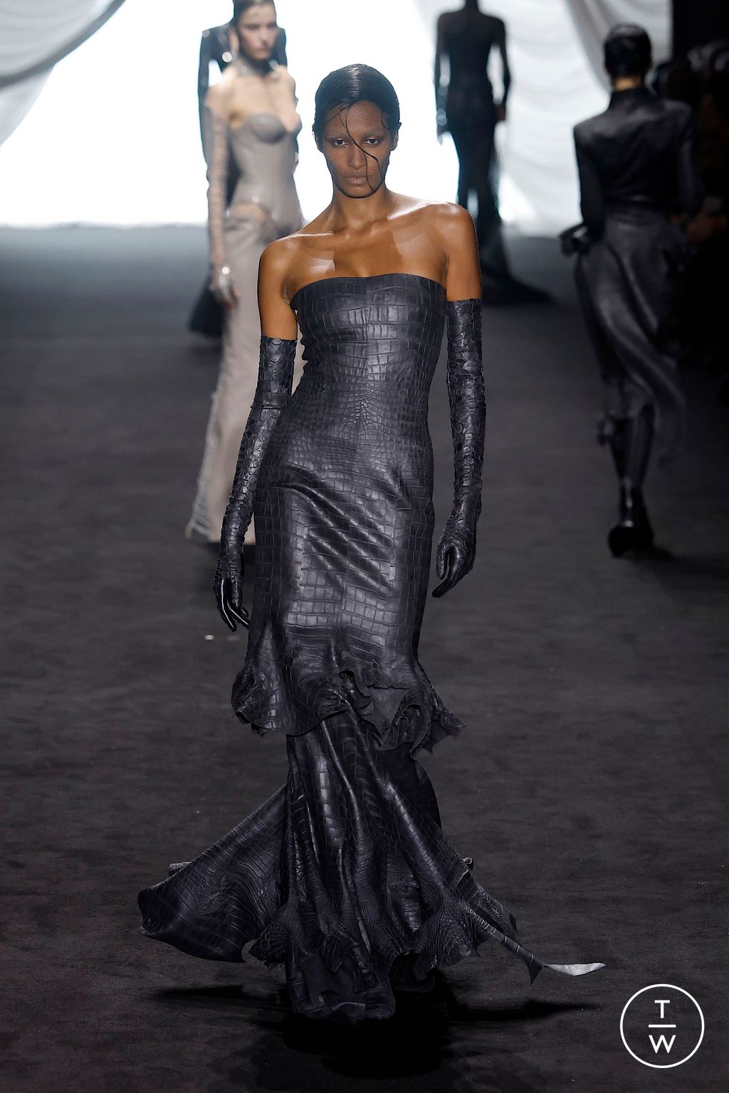 Fashion Week Paris Spring/Summer 2025 look 38 from the Jean Paul Gaultier collection couture