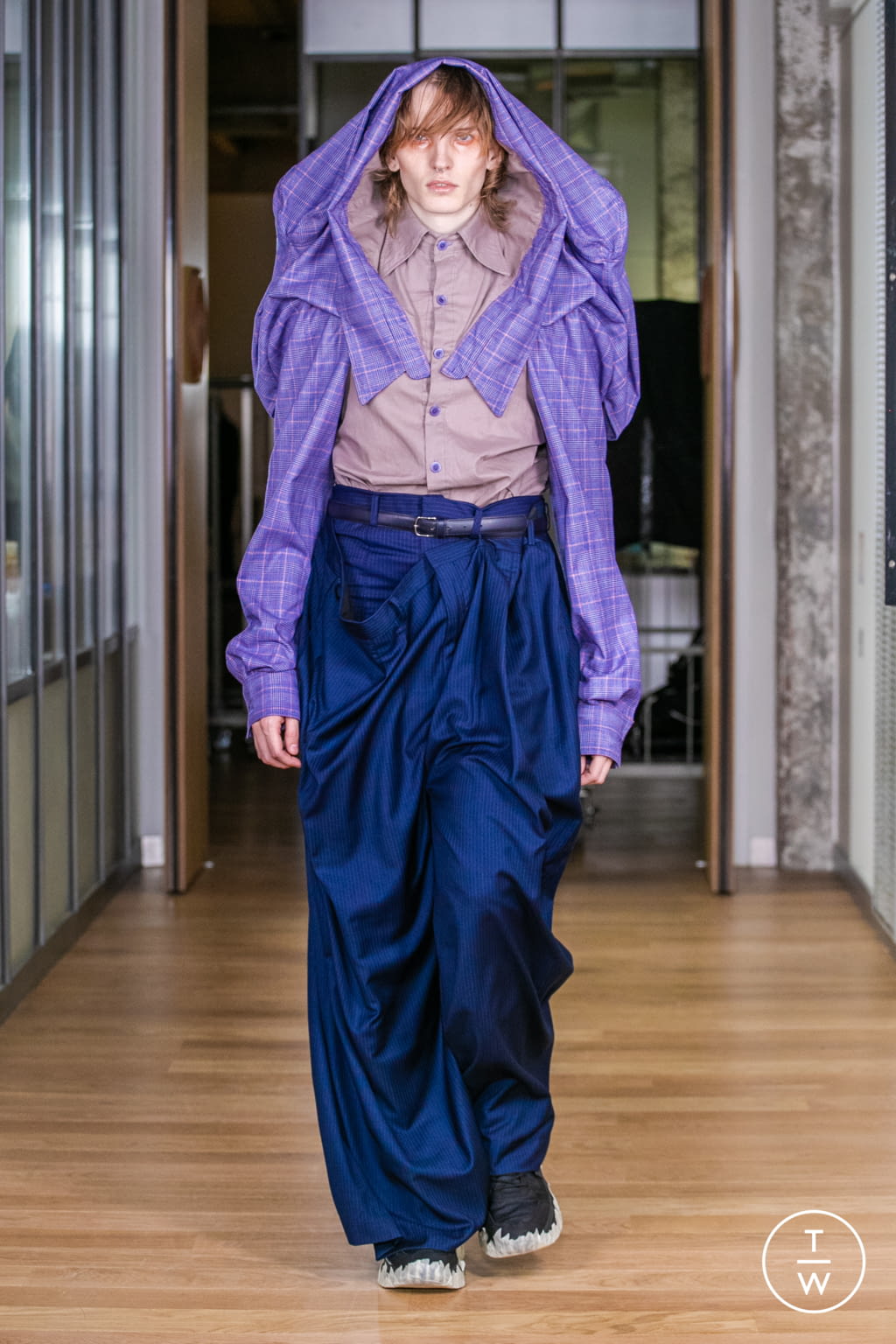 Fashion Week Paris Fall/Winter 2021 look 77 from the IFM PARIS collection womenswear
