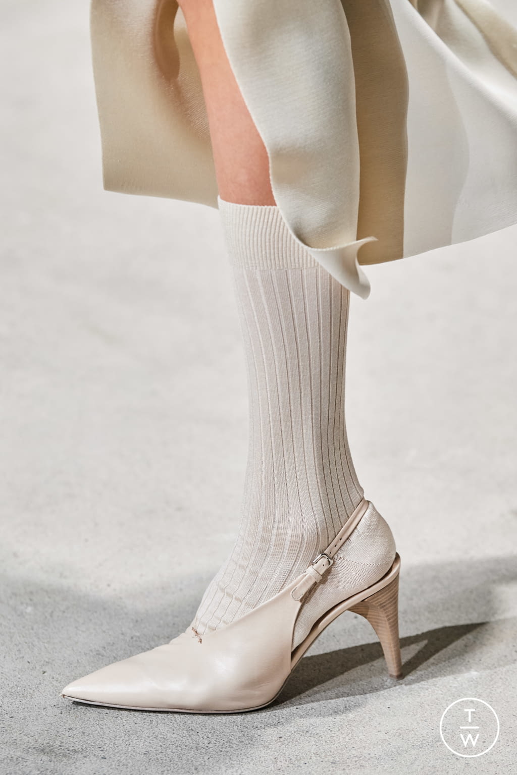 Fashion Week Milan Fall/Winter 2020 look 7 from the Jil Sander collection womenswear accessories