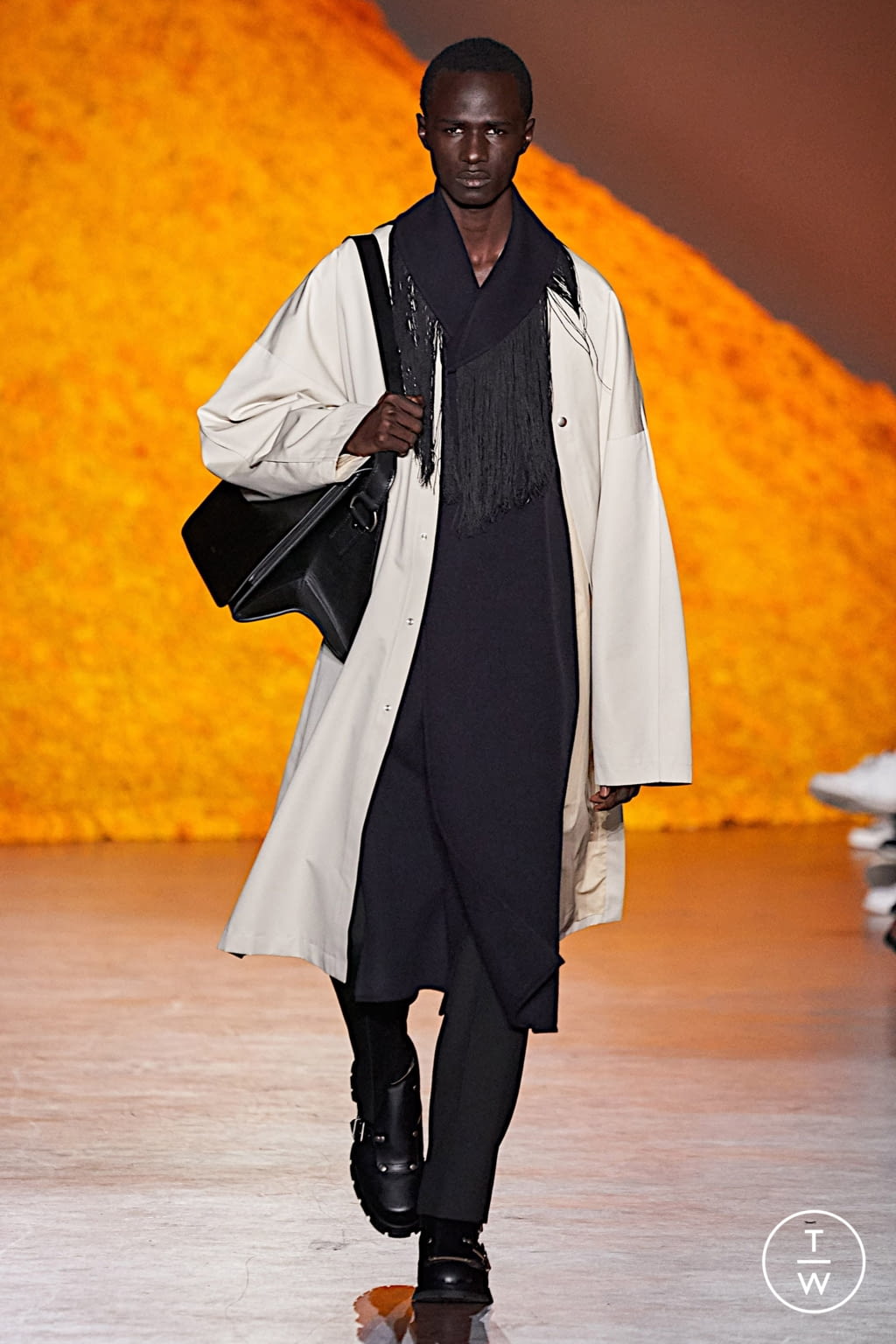 Fashion Week Florence - Pitti Fall/Winter 2020 look 10 de la collection Jil Sander menswear