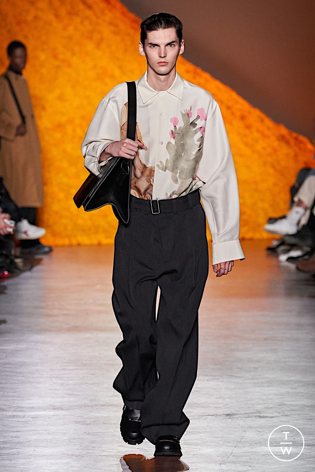Fashion Week Florence - Pitti Fall/Winter 2020 look 16 de la collection Jil Sander menswear