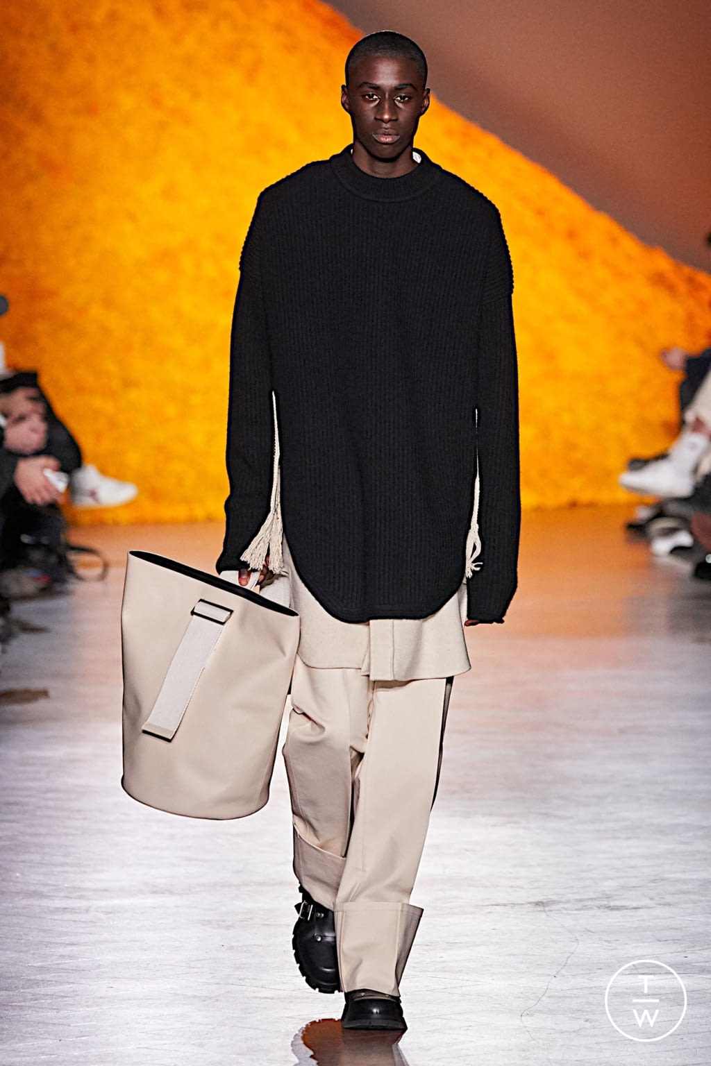 Fashion Week Florence - Pitti Fall/Winter 2020 look 22 de la collection Jil Sander menswear