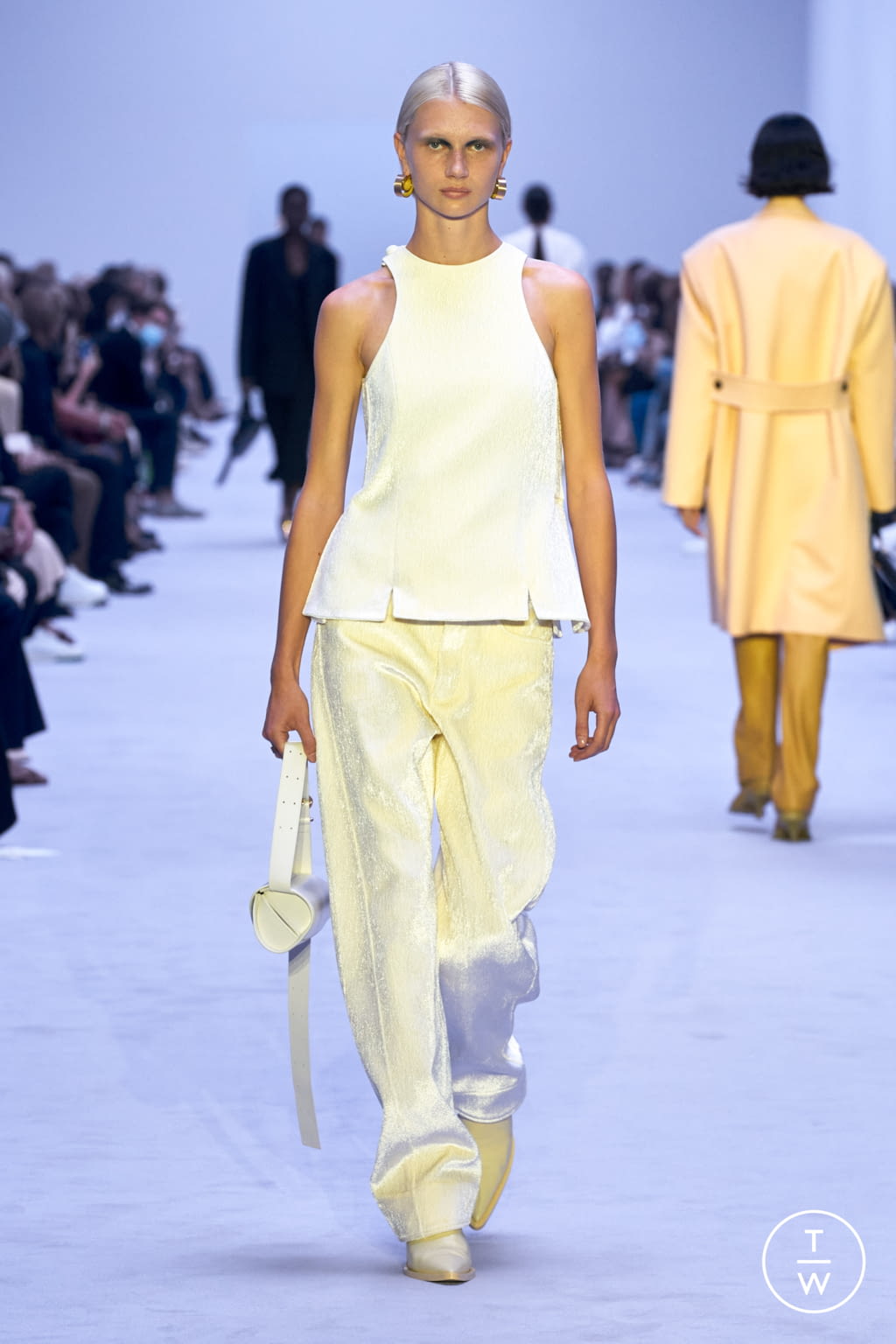 Fashion Week Milan Spring/Summer 2022 look 7 from the Jil Sander collection 女装