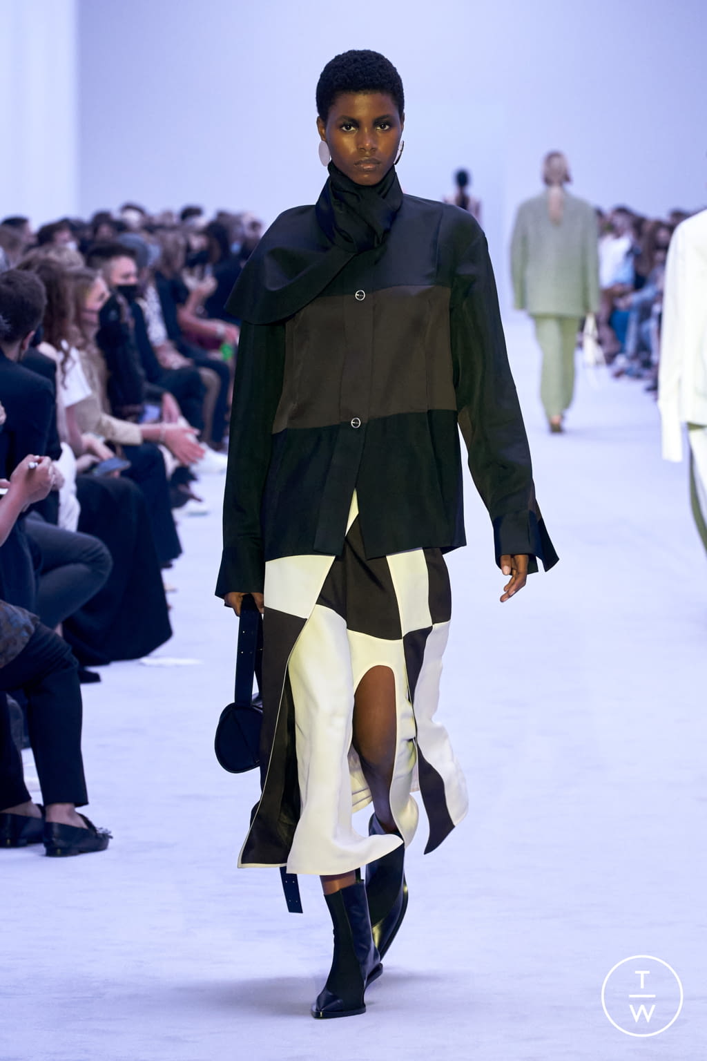Fashion Week Milan Spring/Summer 2022 look 12 from the Jil Sander collection womenswear