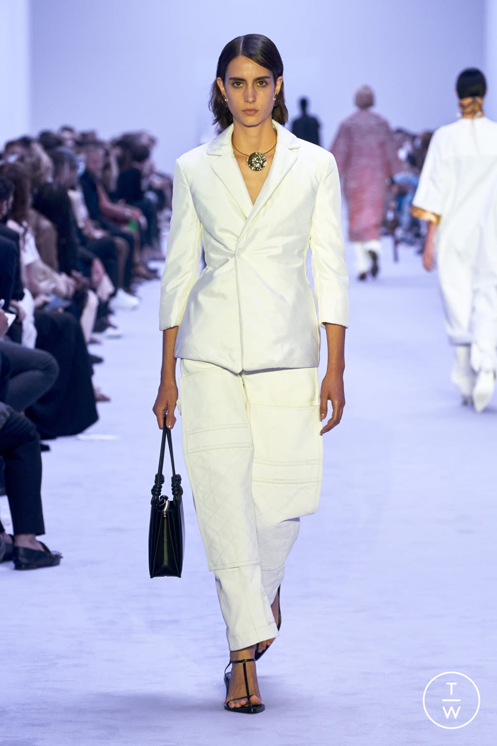 Fashion Week Milan Spring/Summer 2022 look 15 from the Jil Sander collection womenswear