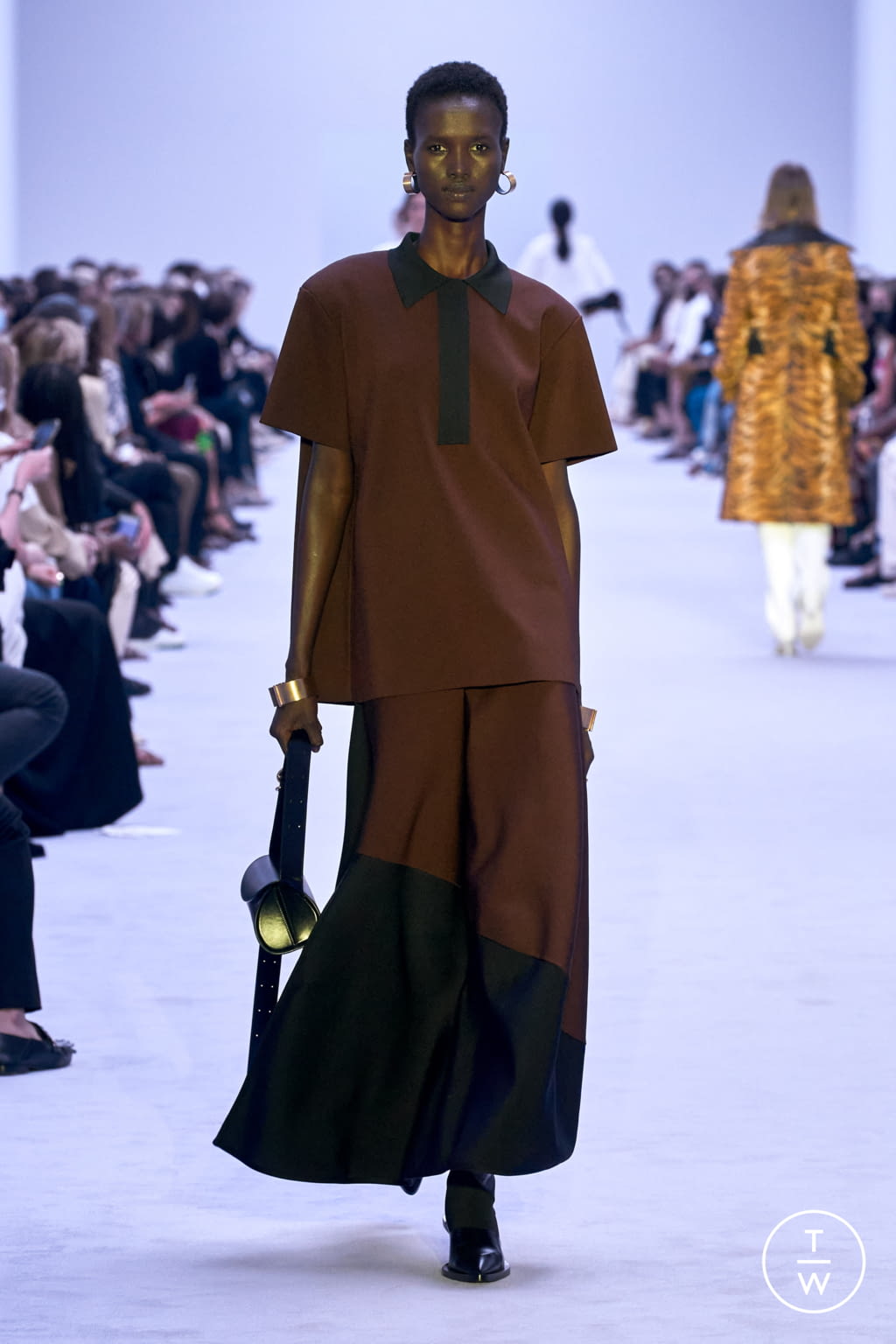 Fashion Week Milan Spring/Summer 2022 look 19 from the Jil Sander collection womenswear