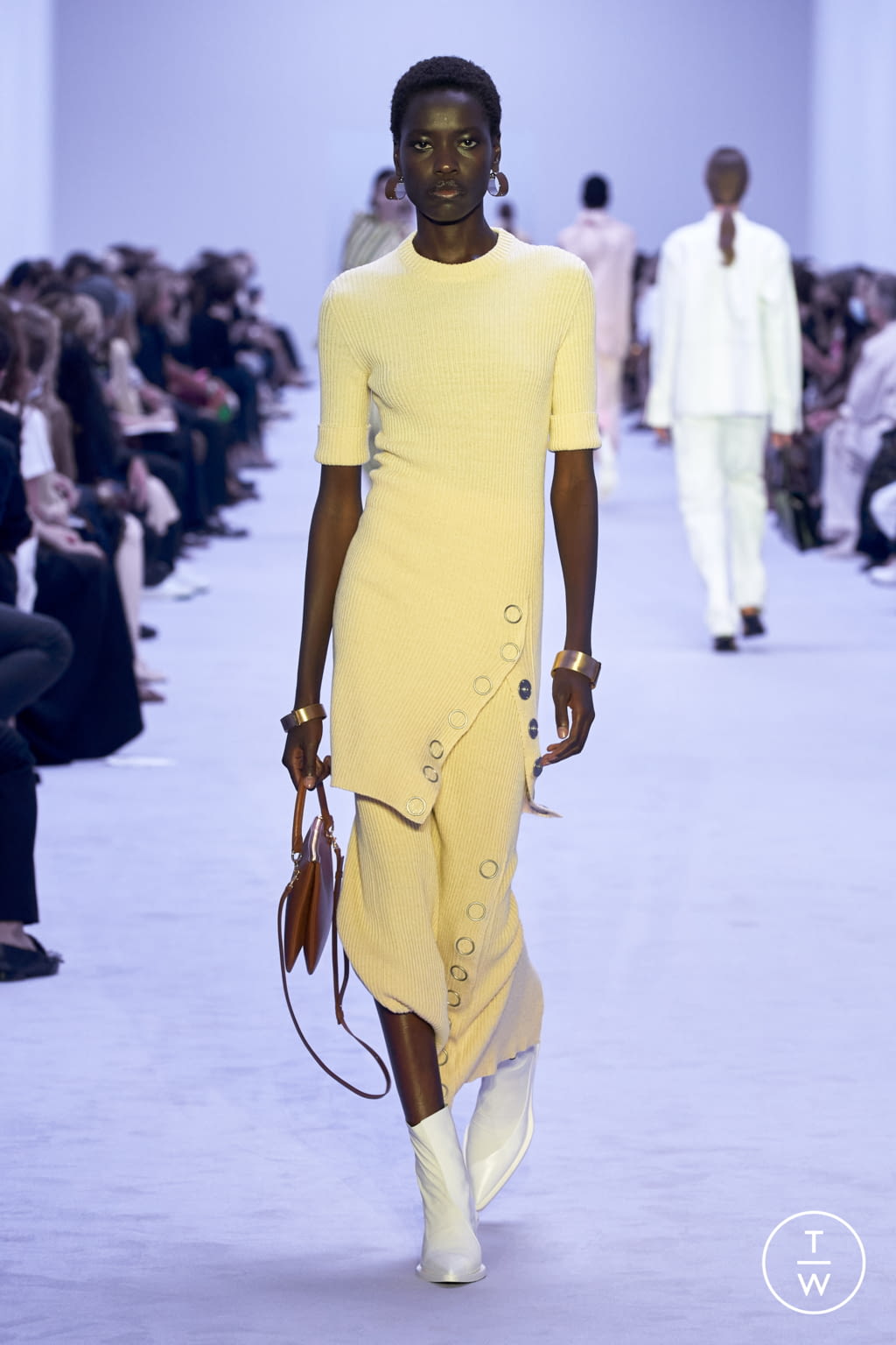 Fashion Week Milan Spring/Summer 2022 look 30 from the Jil Sander collection 女装