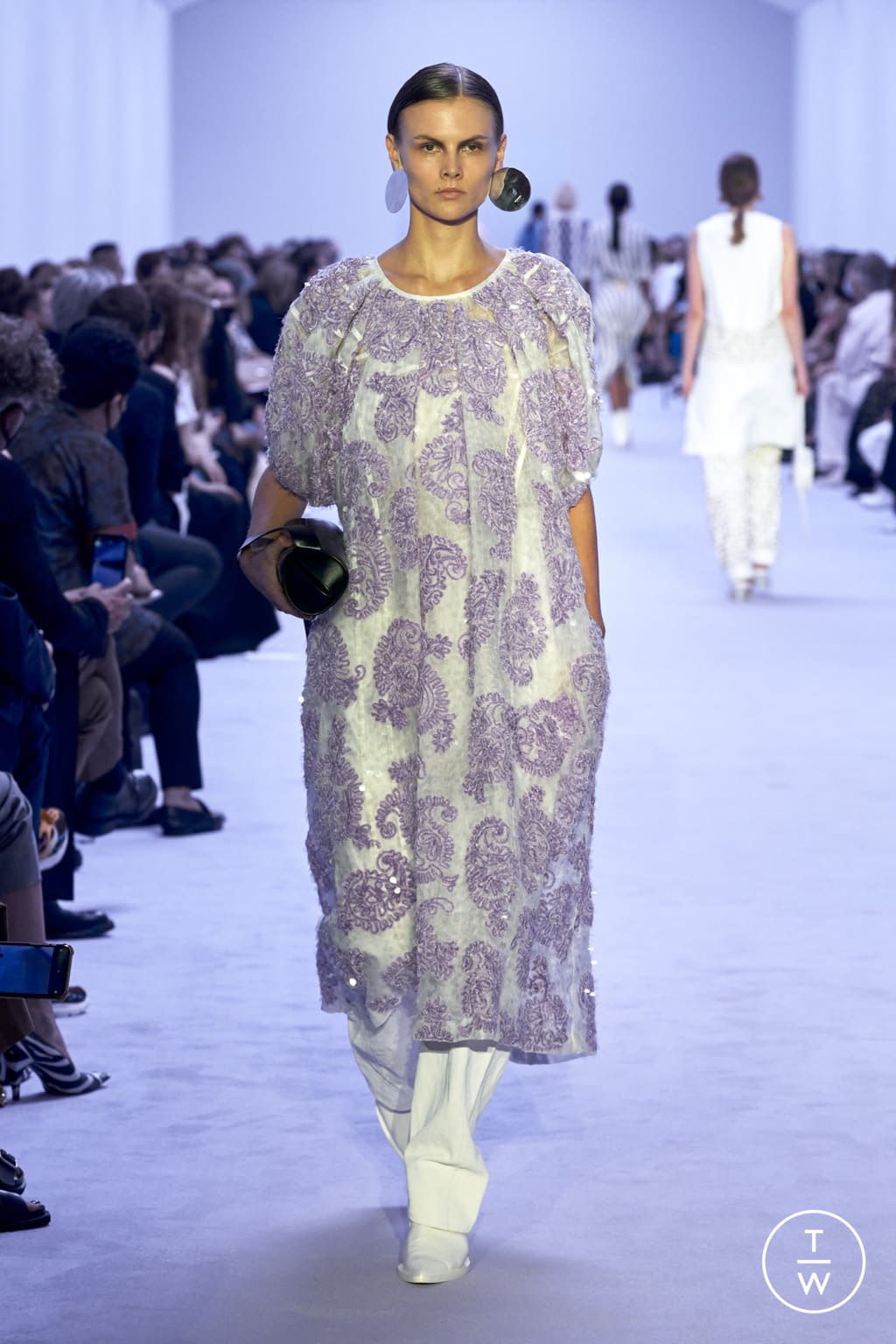 Fashion Week Milan Spring/Summer 2022 look 40 from the Jil Sander collection womenswear